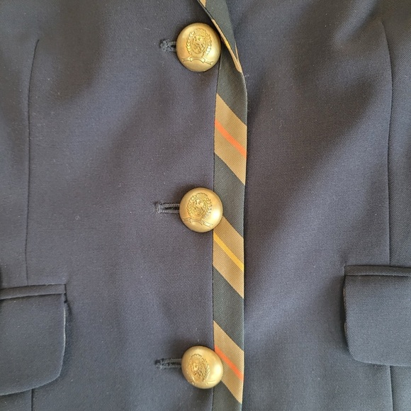 Tommy Hilfiger Navy Blazer 100% Wool with Gold Trim Crest - Picture 6 of 11
